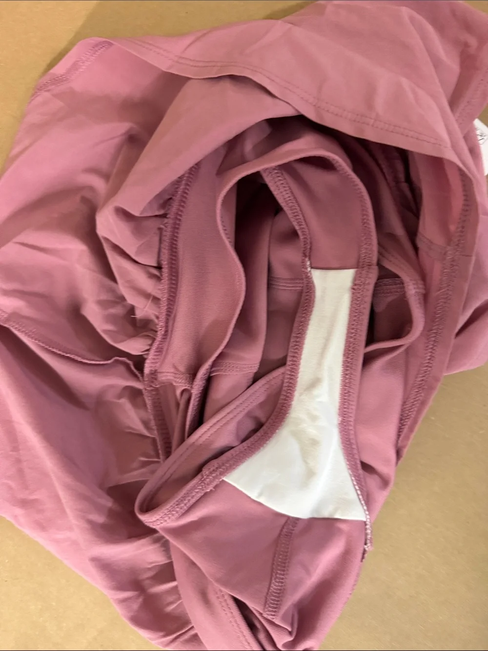 Alo Yoga V-Cute Running Short | Limited: Pink Wild Rose